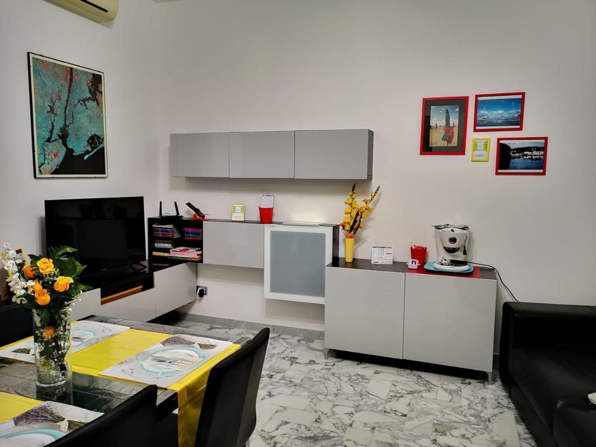 Maisonfree Centro Storico Civitavecchia Bagian luar foto