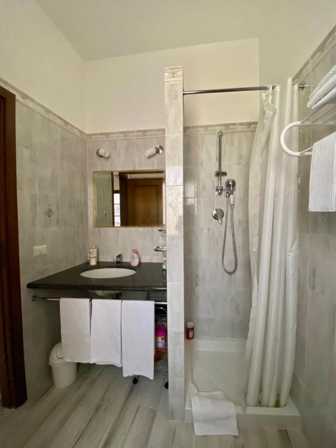 Maisonfree Centro Storico Civitavecchia Bagian luar foto